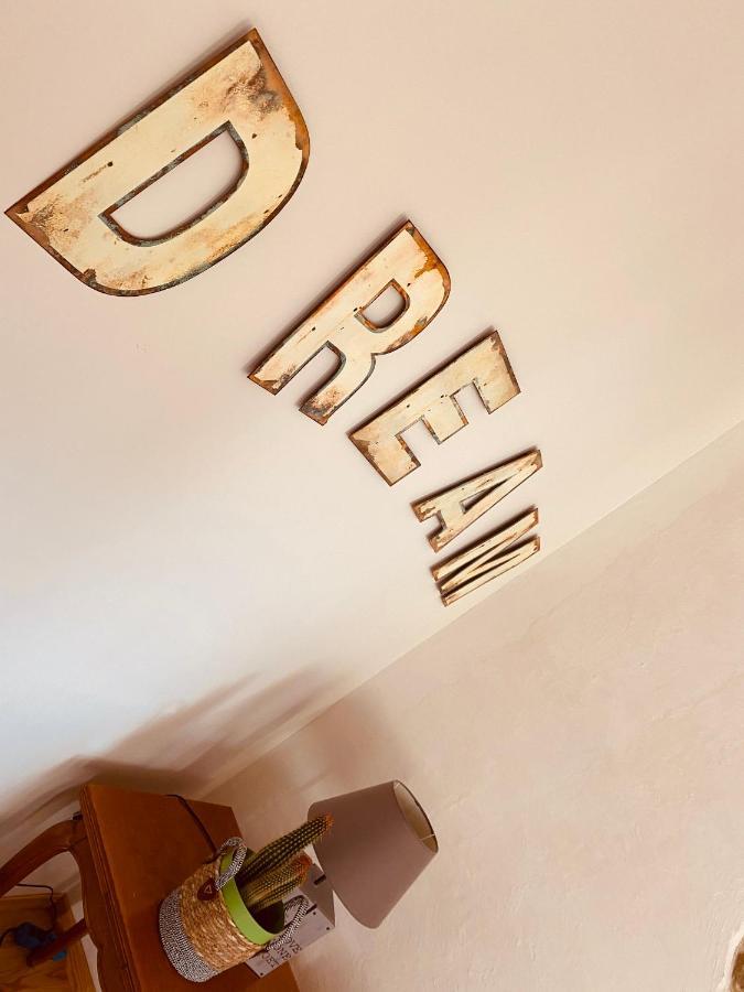 Chambres D'Hotes Domaine Saint-Joly Lasbordes 외부 사진