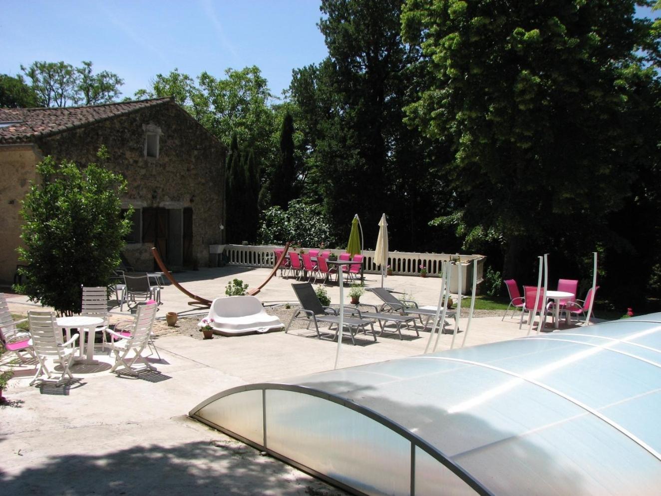 Chambres D'Hotes Domaine Saint-Joly Lasbordes 외부 사진